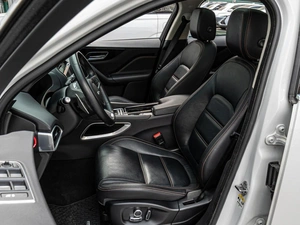 Внедорожник Jaguar F-Pace 2019 года, 3695000 рублей, Краснодар