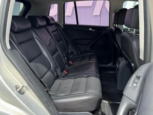 Внедорожник Volkswagen Tiguan 2011 года, 979000 рублей, Кропоткин
