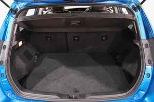 Хетчбэк Toyota Auris 2015 года, 1599000 рублей, Новокузнецк
