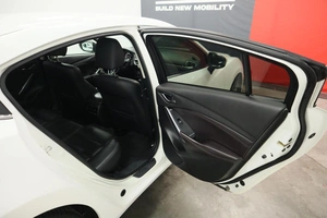 Седан Mazda 6 2015 года, 1800000 рублей, Курск