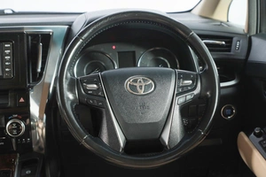 Минивэн Toyota Vellfire 2019 года, 4349000 рублей, Новосибирск