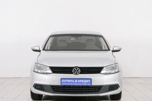 Седан Volkswagen Jetta 2013 года, 979000 рублей, Красноярск