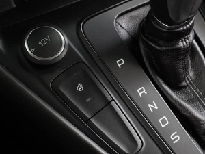 Хетчбэк Ford Focus 2015 года, 1113000 рублей, Воронеж