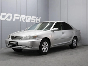 Седан Toyota Camry 2002 года, 680000 рублей, Омск