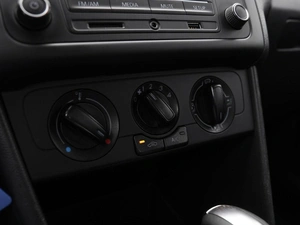 Седан Volkswagen Polo 2017 года, 1100000 рублей, Волгоград