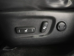 Внедорожник Toyota RAV4 2014 года, 2299000 рублей, Тюмень