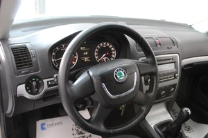 Лифтбек Skoda Octavia 2013 года, 1090000 рублей, Смоленск