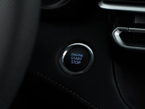 Внедорожник Toyota Highlander 2026 года, 5880046 рублей, Москва