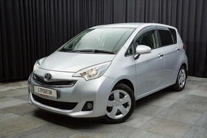 Хетчбэк Toyota Ractis 2014 года, 999000 рублей, Красноярск