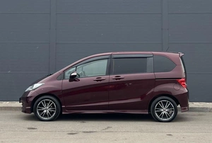 Минивэн Honda Freed 2009 года, 860000 рублей, Солонцы