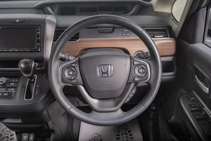 Минивэн Honda Freed 2020 года, 1999000 рублей, Томск