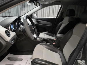 Универсал Chevrolet Cruze 2013 года, 870000 рублей, Красноярск