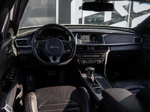 Седан Kia Optima 2017 года, 1990000 рублей, Краснодар