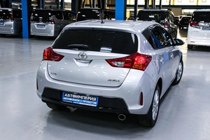 Хетчбэк Toyota Auris 2013 года, 1248000 рублей, Солонцы