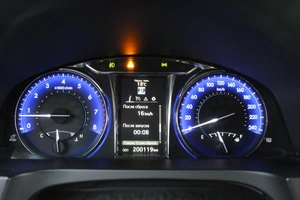Седан Toyota Camry 2015 года, 1880000 рублей, Смоленск