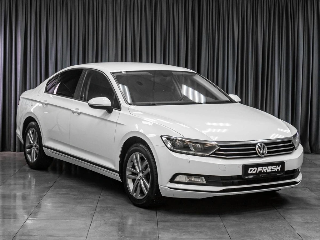 Седан Volkswagen Passat 2016 года, 1589000 рублей, Тюмень