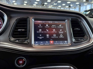 Купе Dodge Challenger SRT 2023 года, 15999999 рублей, Москва