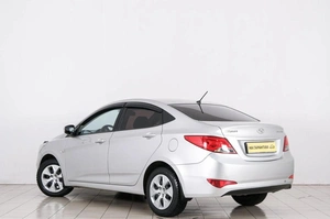 Седан Hyundai Solaris 2014 года, 1049000 рублей, Красноярск