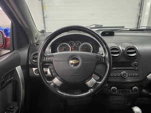 Хетчбэк Chevrolet Aveo 2009 года, 560000 рублей, Ярославль
