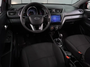 Седан Kia Rio 2012 года, 899000 рублей, Воронеж