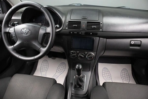 Седан Toyota Avensis 2008 года, 979000 рублей, Оренбург