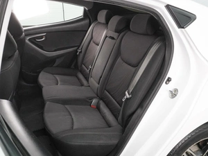 Седан Hyundai Elantra 2015 года, 1113000 рублей, Воронеж