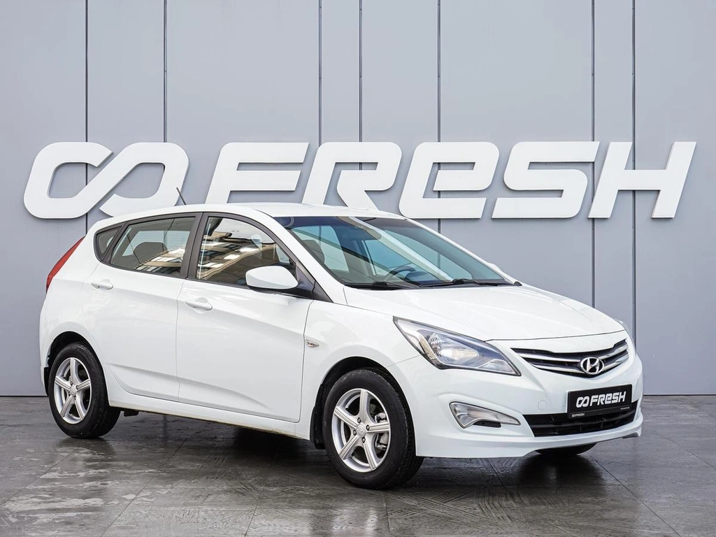 Хетчбэк Hyundai Solaris 2015 года, 960000 рублей, Краснодар