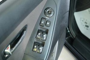 Седан Hyundai Elantra 2010 года, 759000 рублей, Омск