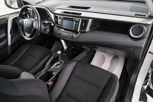 Внедорожник Toyota RAV4 2014 года, 2399000 рублей, Красноярск