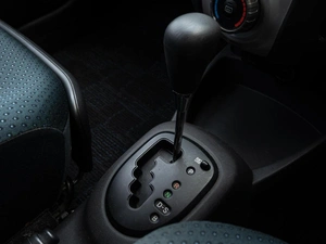 Хетчбэк Toyota Vitz 2005 года, 590000 рублей, Краснодар