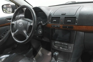 Седан Toyota Avensis 2006 года, 899000 рублей, Новокузнецк