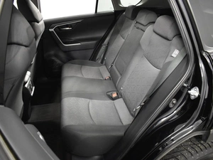 Внедорожник Toyota RAV4 2021 года, 3749200 рублей, Казань