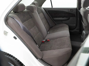 Седан Toyota Carina 2000 года, 699077 рублей, Москва