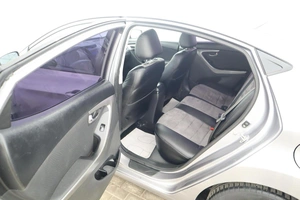 Седан Hyundai Elantra 2012 года, 990000 рублей, Обнинск