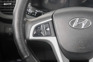 Седан Hyundai Solaris 2013 года, 839000 рублей, Кемерово