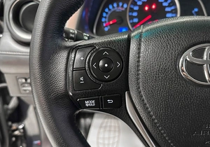 Внедорожник Toyota RAV4 2015 года, 2107000 рублей, Красноярск