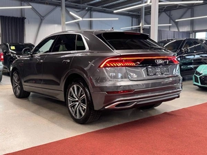 Внедорожник Audi Q8 2019 года, 5850000 рублей, Павловская Слобода