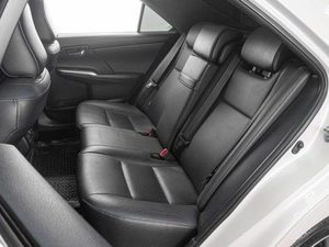 Седан Toyota Camry 2017 года, 2359000 рублей, Тюмень