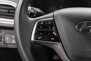 Седан Hyundai Solaris 2020 года, 1399000 рублей, Новокузнецк