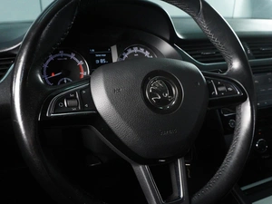 Лифтбек Skoda Octavia 2019 года, 1869040 рублей, Красный Пахарь