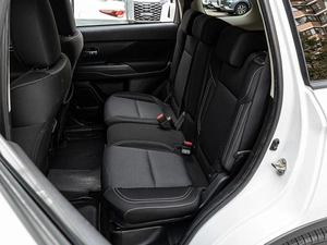Внедорожник Mitsubishi Outlander 2021 года, 2370000 рублей, Краснодар