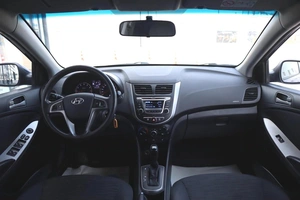 Седан Hyundai Solaris 2016 года, 890000 рублей, Мирное