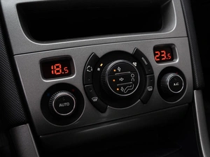 Хетчбэк Peugeot 308 2009 года, 590000 рублей, Краснодар