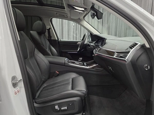 Внедорожник BMW X7 2020 года, 7699000 рублей, Красноярск