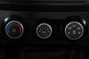 Хетчбэк Kia Rio 2016 года, 1099000 рублей, Кемерово