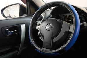 Внедорожник Nissan Qashqai 2007 года, 1099000 рублей, Омск