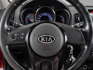 Седан Kia Cerato 2012 года, 869000 рублей, Тюмень