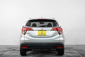 Внедорожник Honda Vezel 2015 года, 1599000 рублей, Кемерово