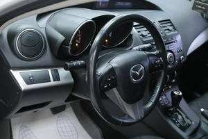 Хетчбэк Mazda 3 2012 года, 958000 рублей, Солонцы