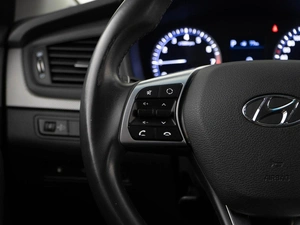 Седан Hyundai Sonata 2019 года, 1768444 рублей, Москва